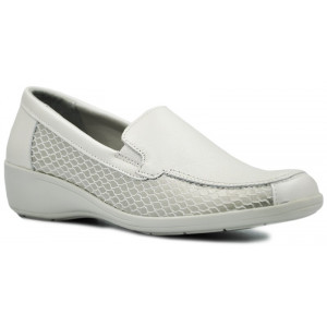 Eleganckie białe wygodne...