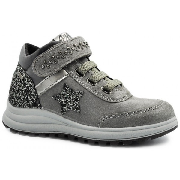 Młodzieżowe Trzewiki Z Gwiazdką Na Wiosnę Primigi 6379911