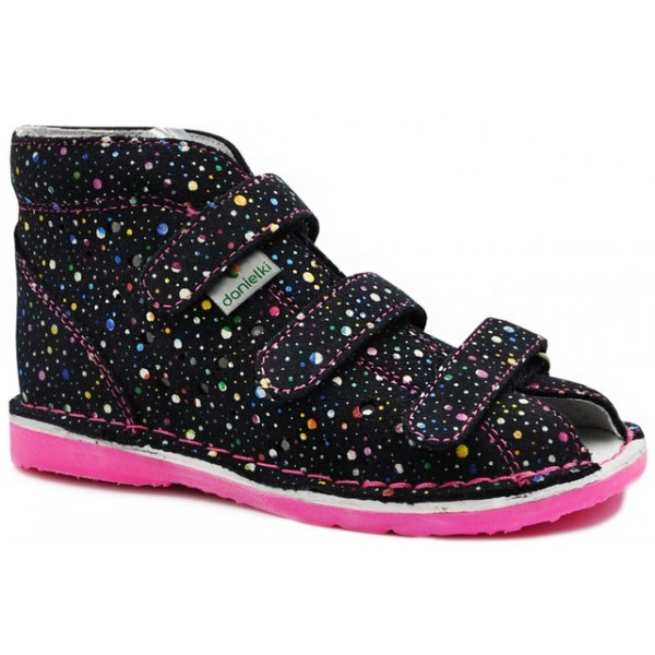 Obuwie Profilaktyczne Dla Dzieci Danielki W Kropeczki Korekcyjne