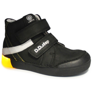 Buty Dla Chłopca Na Wiosnę Podeszwa LED D D Step A068-398AM LED