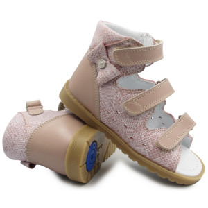 Różowe Kapcie Dla...