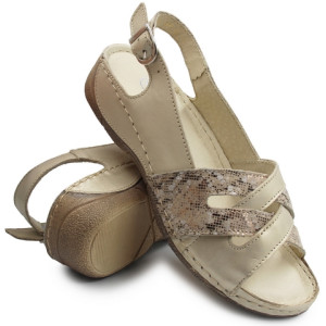 Złote sandały dla kobiet na...