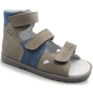 Sandały ortopedyczne dla chłopca z obcasem thomasa Bartek 81804-020