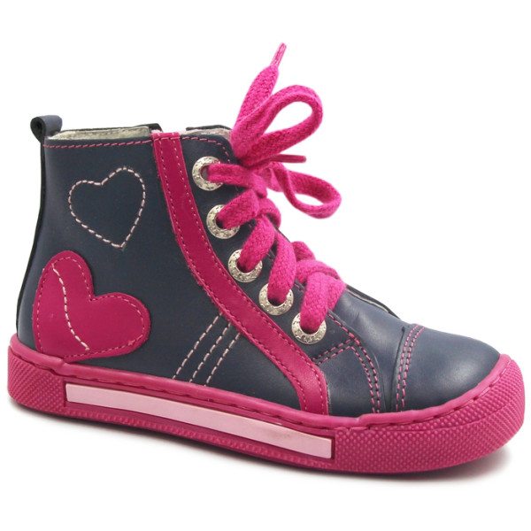 Skórzane trampki dla dziewczynki na zamek w serduszka Dawid 1122
