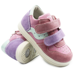 Buty Dla Dziewczynki Na...