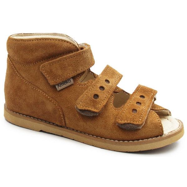 Kapcie Profilaktyczne Do Przedszkola Z Obcasem Thomasa Carmel Ameko