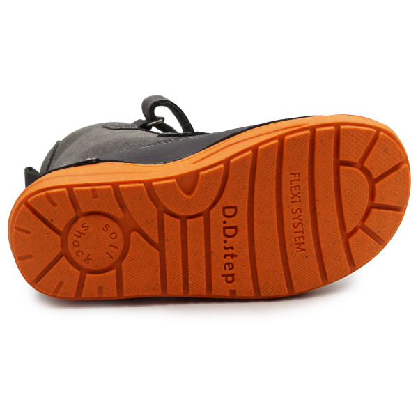 Buty Zimowe Dla Chłopca Ocieplane Wnętrze Kosmos DD STEP W071-42680AM